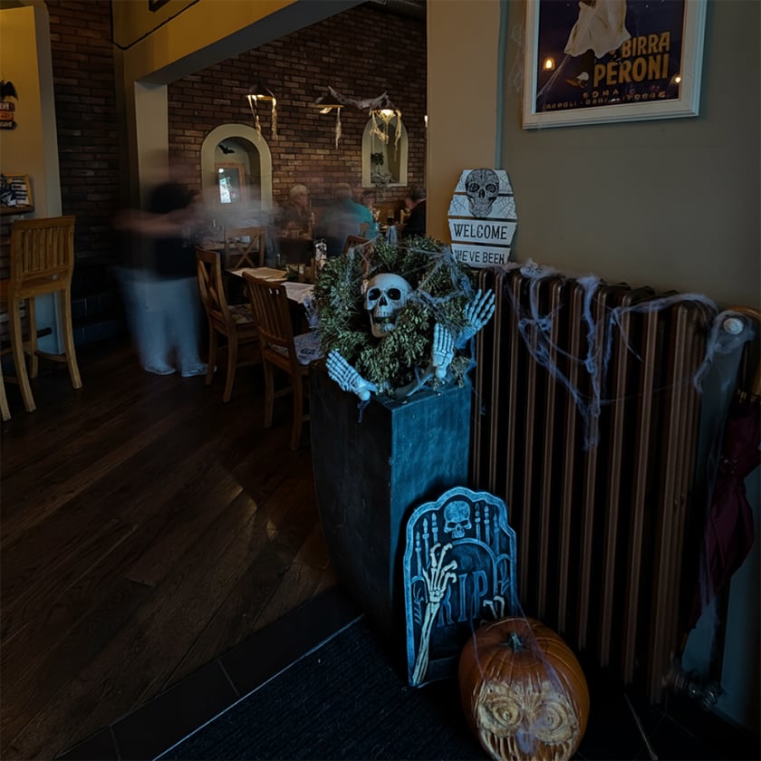 halloween restaurant Papaiolo